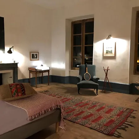 Maison Cha-ri-va-ri Lavoûte-Chilhac