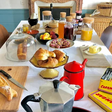 Maison Cha-ri-va-ri Lavoûte-Chilhac