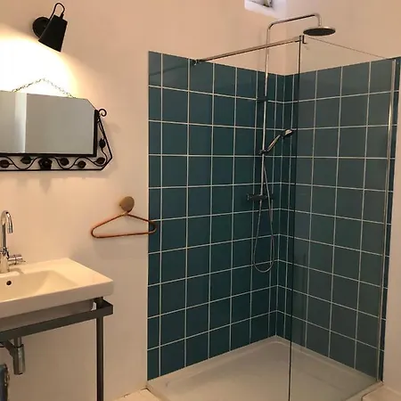 ベッド・アンド・ブレックファスト Maison Cha-ri-va-ri