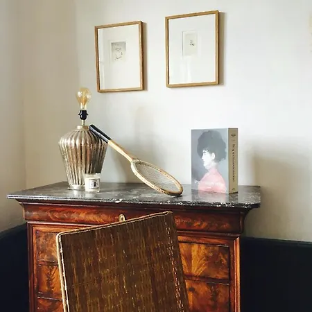 Maison Cha-ri-va-ri *