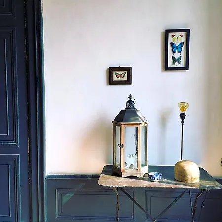 Frühstückspension Maison Cha-ri-va-ri 3*