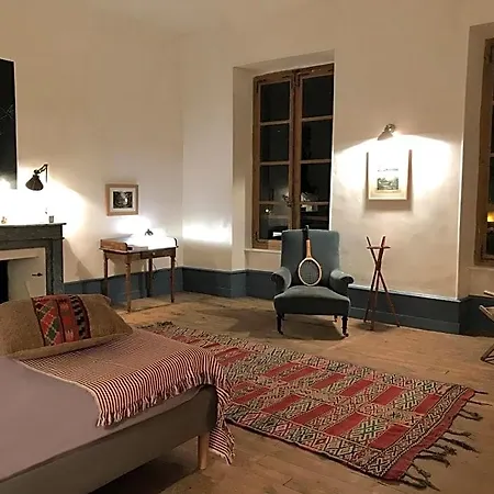 Frühstückspension Maison Cha-ri-va-ri Lavoûte-Chilhac